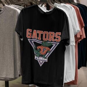 Retro Florida Gators Mascot University Of Florida Fan Unisex T-Shirt
